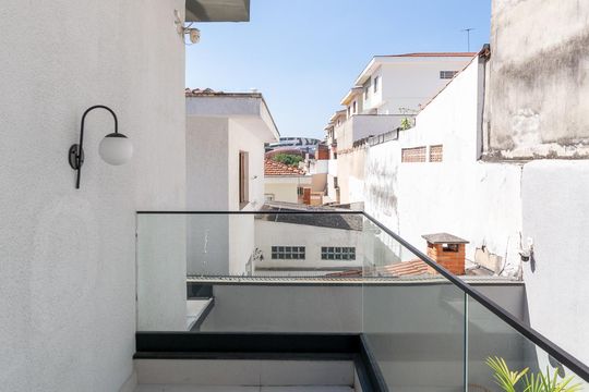 Sacada da Suíte 3 de casa à venda com 3 quartos, 300m² em Cidade Vargas, São Paulo