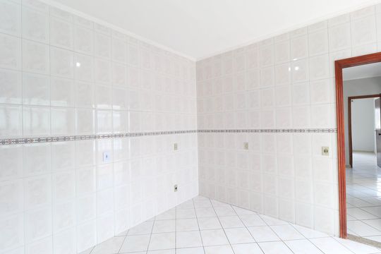 Cozinha de casa para alugar com 3 quartos, 94m² em Vila Medeiros, São Paulo