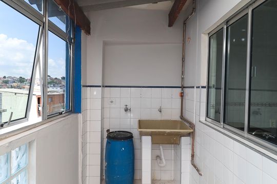 Área de Serviço de casa para alugar com 3 quartos, 94m² em Vila Medeiros, São Paulo