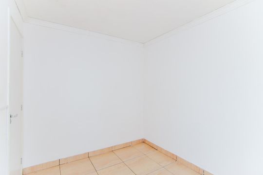 Quarto 2  de apartamento à venda com 2 quartos, 42m² em Vila Alzira, Guarulhos