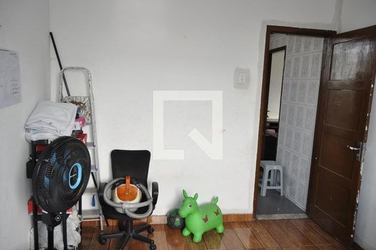 Apartamento para alugar com 2 quartos, 77m² em Pilares, Rio de Janeiro