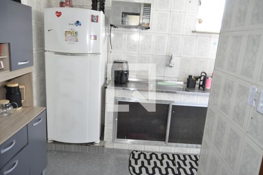 Apartamento para alugar com 2 quartos, 77m² em Pilares, Rio de Janeiro