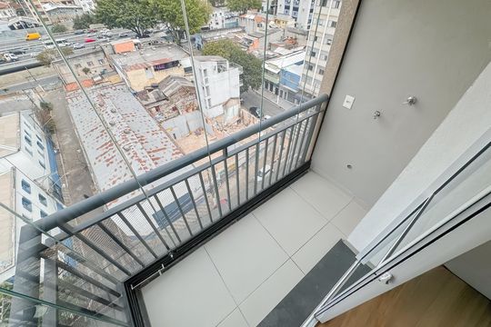 Varanda de kitnet/studio à venda com 1 quarto, 28m² em Sé, São Paulo