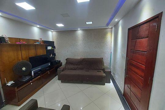 Sala de casa à venda com 3 quartos, 240m² em Jardim América, Rio de Janeiro