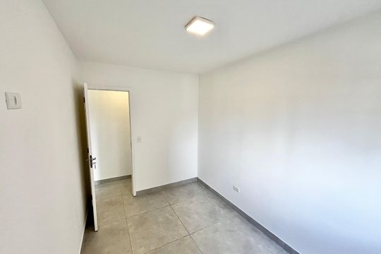 Quarto 2 de apartamento para alugar com 2 quartos, 42m² em Parada Inglesa, São Paulo