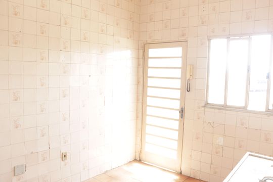 Cozinha de apartamento para alugar com 2 quartos, 50m² em Centro, Nova Iguaçu