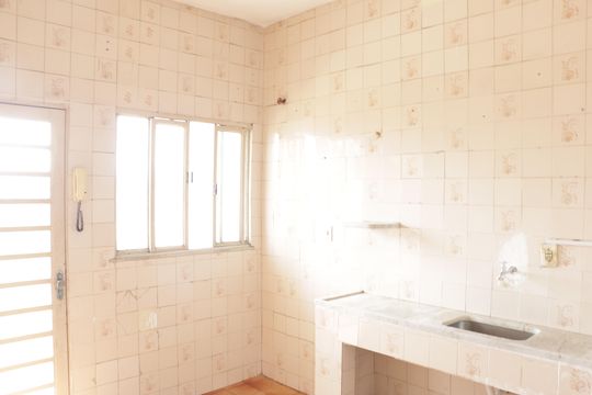 Cozinha de apartamento para alugar com 2 quartos, 50m² em Centro, Nova Iguaçu