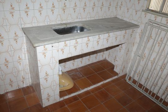 Cozinha de apartamento para alugar com 1 quarto, 29m² em Centro, Nova Iguaçu