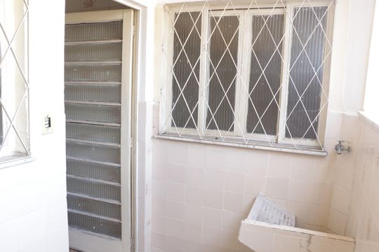 Área de Serviço de apartamento para alugar com 1 quarto, 30m² em Centro, Nova Iguaçu