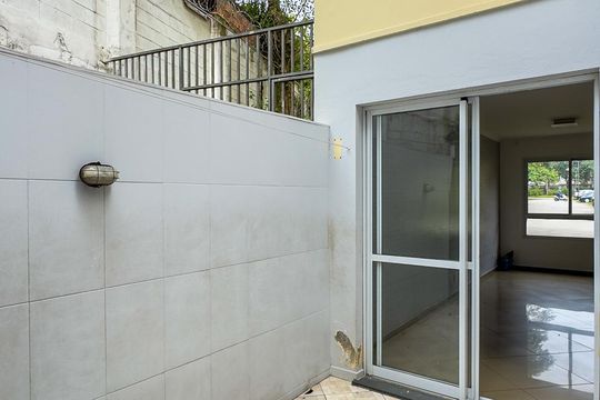 Área comum  de casa de condomínio à venda com 3 quartos, 128m² em Jardim São Luís, São Paulo