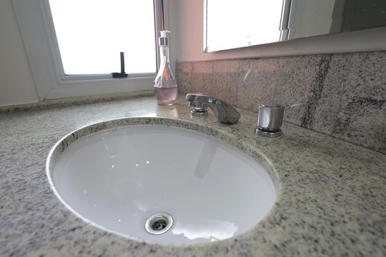 Banheiro Suíte de apartamento à venda com 4 quartos, 272m² em Vila Assunção, Santo André