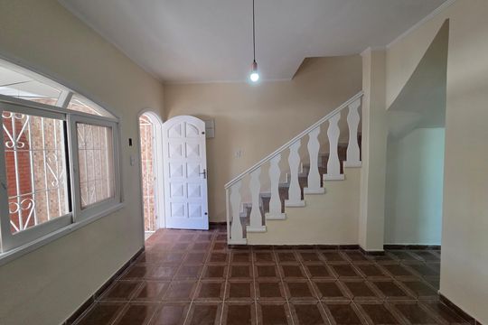 Casa para alugar com 2 quartos, 98m² em Tupi, Praia Grande