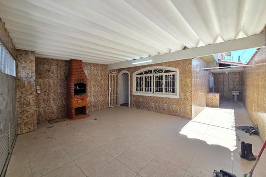 Casa para alugar com 2 quartos, 98m² em Tupi, Praia Grande