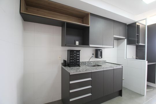 Cozinha - Armários de apartamento para alugar com 1 quarto, 87m² em Jardim Caboré, São Paulo