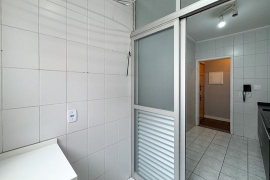 Área de Serviço de apartamento para alugar com 2 quartos, 65m² em Vila Artuelia, São Bernardo do Campo