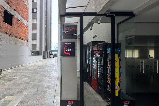 Área comum - Mercado  de apartamento para alugar com 2 quartos, 65m² em Vila Artuelia, São Bernardo do Campo