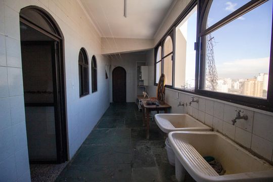 Área de Serviço de apartamento para alugar com 3 quartos, 183m² em Centro, Sorocaba