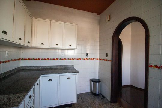 Cozinha de apartamento para alugar com 3 quartos, 183m² em Centro, Sorocaba