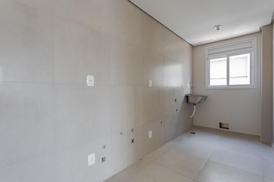 Cozinha e Área de Serviço de apartamento para alugar com 2 quartos, 70m² em Bom Jesus, Porto Alegre