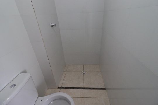 Banheiro de apartamento para alugar com 2 quartos, 45m² em Jardim Maria Goretti, Ribeirão Preto