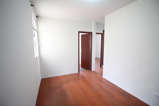 Apartamento à venda com 2 quartos, 57m² em Eldorado, Contagem