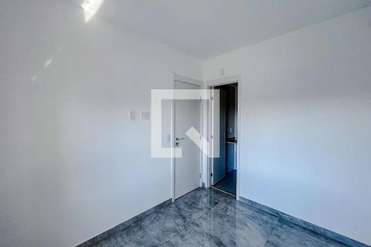 Apartamento para alugar com 2 quartos, 65m² em Chácara Seis de Outubro, São Paulo