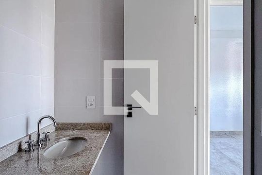Apartamento para alugar com 2 quartos, 65m² em Chácara Seis de Outubro, São Paulo