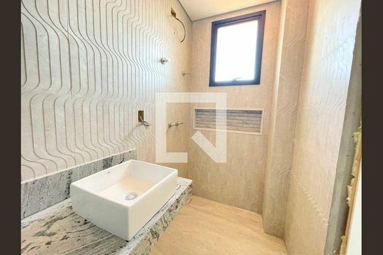 Apartamento à venda com 4 quartos, 264m² em Pampulha, Belo Horizonte