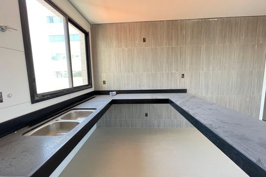 Cozinha de apartamento à venda com 4 quartos, 101m² em Pampulha, Belo Horizonte
