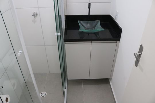 Banheiro Social de apartamento à venda com 1 quarto, 24m² em Barra Funda, São Paulo