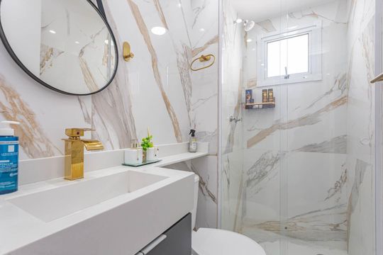Banheiro de apartamento à venda com 2 quartos, 48m² em Sacomã, São Paulo