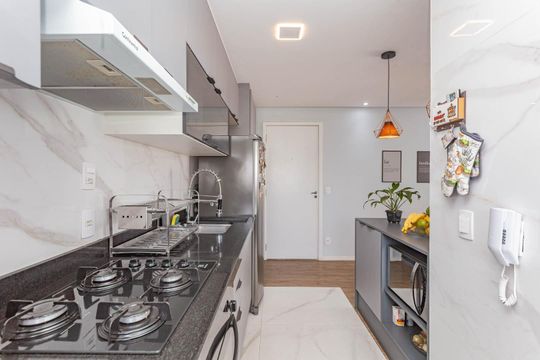 Cozinha e Área de Serviço de apartamento à venda com 2 quartos, 48m² em Sacomã, São Paulo