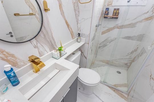 Banheiro de apartamento à venda com 2 quartos, 48m² em Sacomã, São Paulo