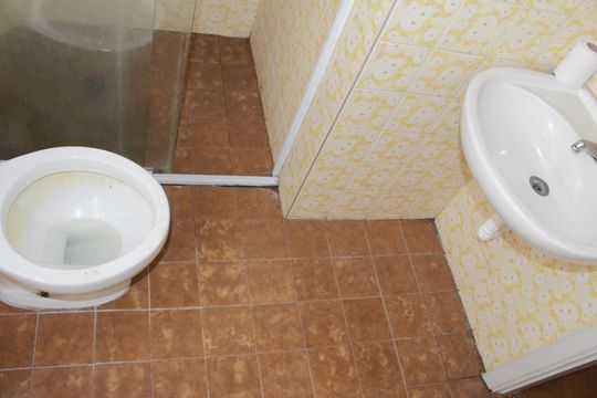 Banheiro social de kitnet/studio à venda com 1 quarto, 30m² em Campos Elíseos, São Paulo