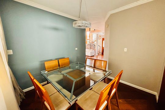 Sala de Jantar de casa de condomínio para alugar com 4 quartos, 282m² em Residencial Morada dos Pássaros-aldeia da Serra, Barueri