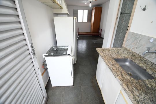 Cozinha de kitnet/studio para alugar com 1 quarto, 30m² em Cidade Universitária, Campinas