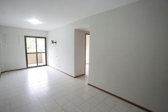 Apartamento à venda com 2 quartos, 66m² em Pechincha, Rio de Janeiro