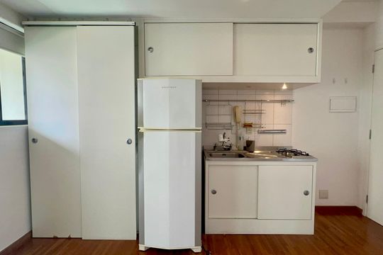 Cozinha de apartamento à venda com 1 quarto, 43m² em Pinheiros, São Paulo