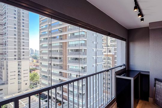 Varanda de kitnet/studio para alugar com 1 quarto, 36m² em Vila Mariana, São Paulo