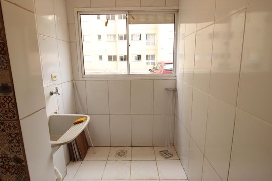 Área de Serviço de apartamento para alugar com 2 quartos, 51m² em Vila Helena, Sorocaba