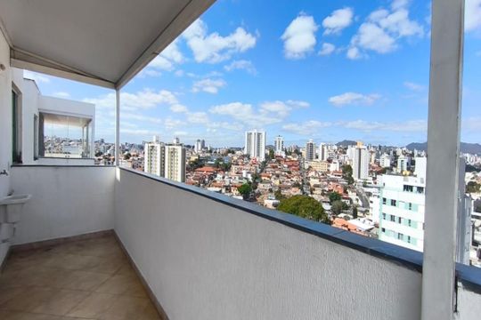 Apartamento à venda com 3 quartos, 160m² em Santa Cruz, Belo Horizonte