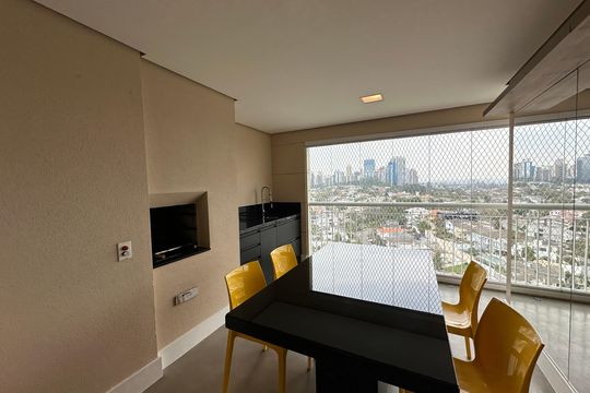 Varanda de apartamento para alugar com 3 quartos, 107m² em Empresarial 18 do Forte, Barueri