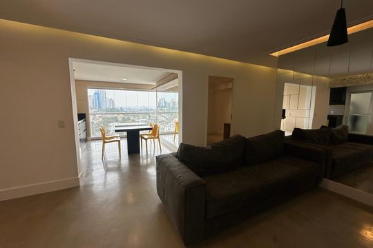 Sala de apartamento para alugar com 3 quartos, 107m² em Empresarial 18 do Forte, Barueri