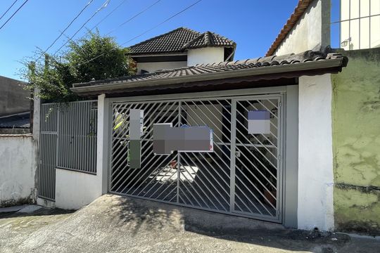Fachada de casa à venda com 3 quartos, 204m² em Jardim Belem, São Paulo
