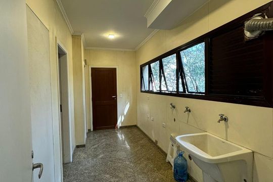 Área de serviço de apartamento à venda com 4 quartos, 267m² em Jardim Ampliação, São Paulo
