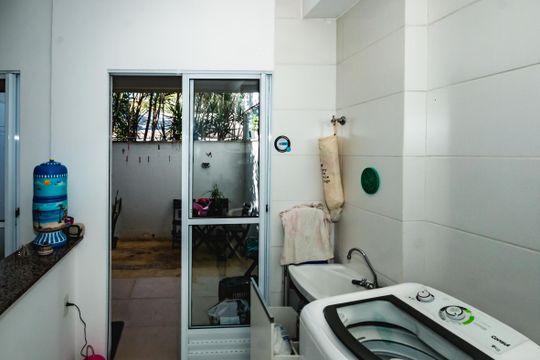 Cozinha de apartamento à venda com 1 quarto, 68m² em Ouro Preto, Belo Horizonte