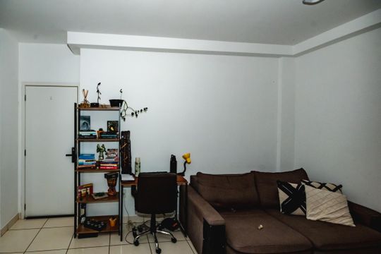 Sala de apartamento à venda com 1 quarto, 68m² em Ouro Preto, Belo Horizonte