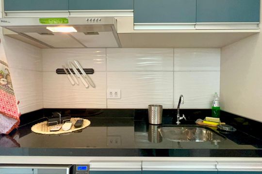 Cozinha de kitnet/studio para alugar com 1 quarto, 23m² em Pinheiros, São Paulo