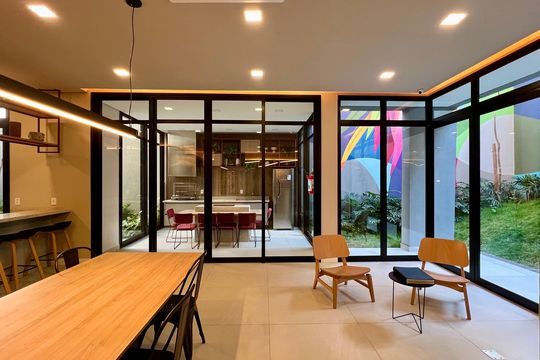 Área comum de kitnet/studio para alugar com 1 quarto, 23m² em Pinheiros, São Paulo
