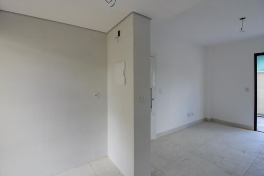 Cozinha de apartamento à venda com 2 quartos, 137m² em Santa Monica, Belo Horizonte